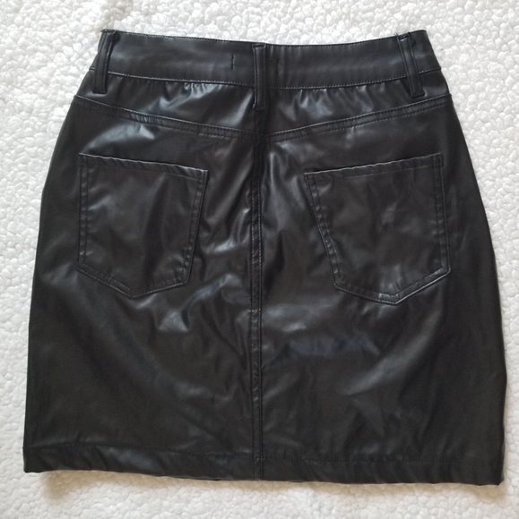 Leather Skirt - Picture 6 of 12